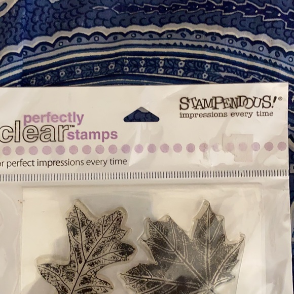 🌼🌿New Stampendous perfectly clear stamps - Picture 3 of 5